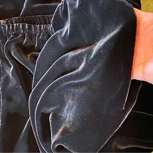 Saks Fifth Avenue Salon, Z Real Clothes velvet pants with pockets. Richest black